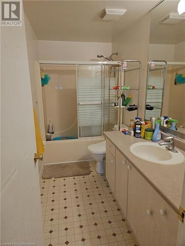 253 Pineland Place, Waterloo, ON - Indoor Photo Showing Bathroom