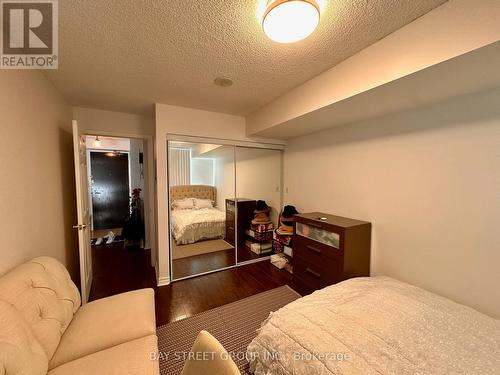 1909 - 18 Spring Garden Avenue, Toronto, ON - Indoor Photo Showing Bedroom