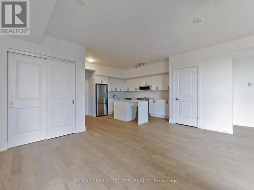 1108 - 1063 Douglas Mccurdy Comm, Mississauga, ON - Indoor Photo Showing Kitchen