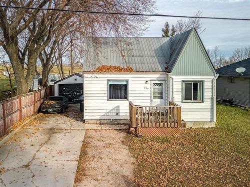 239 Mcmillan St, Morris, MB 