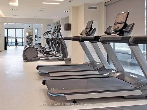 1808-85 Oneida Cres, Richmond Hill, ON - Indoor Photo Showing Gym Room