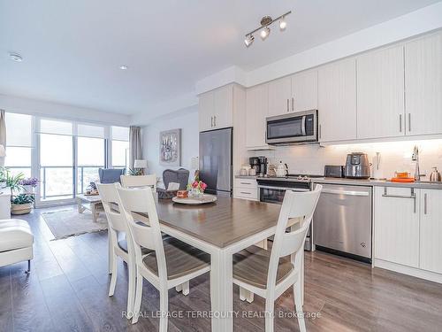 1808-85 Oneida Cres, Richmond Hill, ON - Indoor