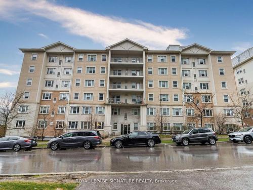 206-251 Lester St, Waterloo, ON - Outdoor With Facade