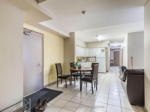 206-251 Lester St, Waterloo, ON - Indoor Photo Showing Dining Room