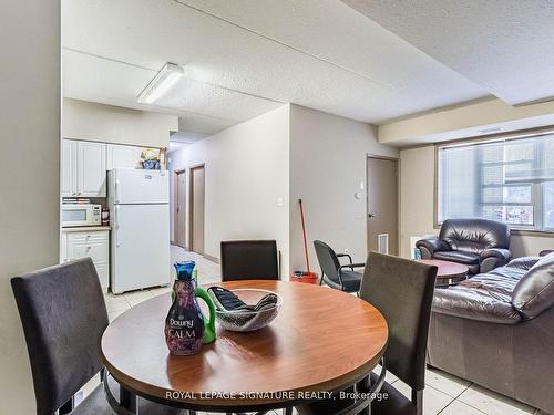 206-251 Lester St, Waterloo, ON - Indoor Photo Showing Dining Room