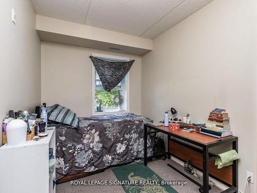 101-253 Lester St, Waterloo, ON - Indoor Photo Showing Bedroom