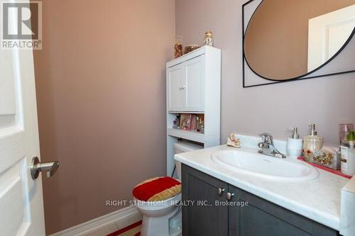 29 Watson Drive S, New Tecumseth, ON - Indoor Photo Showing Bathroom