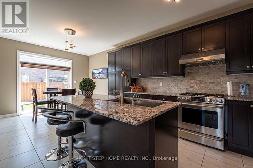 29 Watson Drive S, New Tecumseth, ON - Indoor Photo Showing Kitchen With Double Sink With Upgraded Kitchen