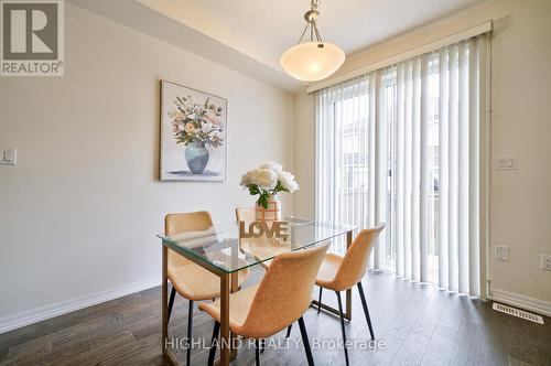 276 Harold Dent Trail, Oakville, ON - Indoor Photo Showing Dining Room