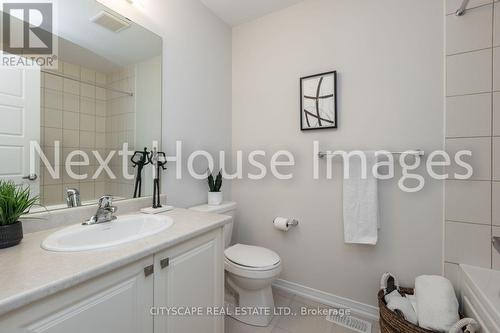 12 - 8317 Mulberry Drive, Niagara Falls, ON - Indoor Photo Showing Bathroom