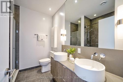 Ph05 - 161 Roehampton Avenue, Toronto, ON - Indoor Photo Showing Bathroom