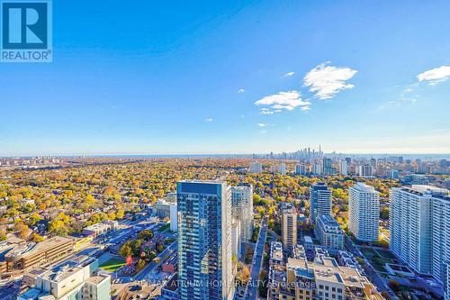 Ph05 - 161 Roehampton Avenue, Toronto, ON - Outdoor With View