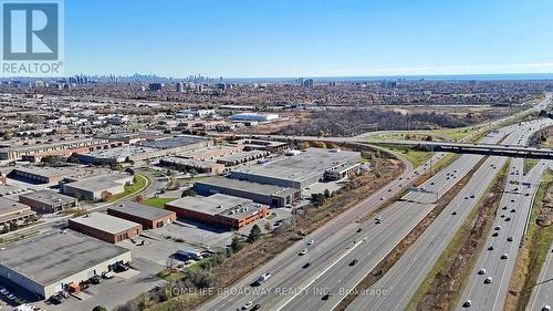 5106 Timberlea Boulevard, Mississauga, ON 