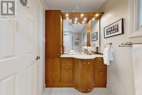 91 Kirk Drive, Markham, ON - Indoor Photo Showing Bathroom