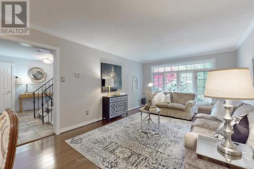 91 Kirk Drive, Markham, ON - Indoor Photo Showing Living Room