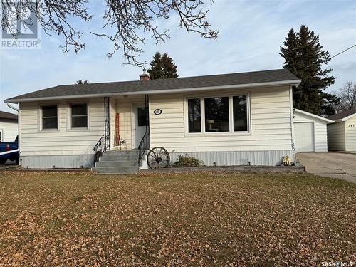 251 Fifth Avenue N, Yorkton, SK - Outdoor