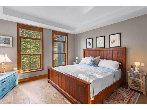 Master bedroom - 200 Ch. De Villandry, Saint-Adolphe-D'Howard, QC - Indoor Photo Showing Bedroom