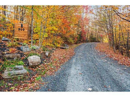 Exterior entrance - 200 Ch. De Villandry, Saint-Adolphe-D'Howard, QC - Outdoor