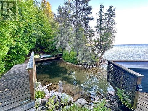 105B Shadow Crescent, Mindemoya, Manitoulin Island, ON 