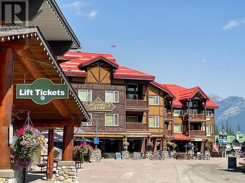 5343 Ski Hill  Road Unit# 213, Fernie, BC - Outdoor With Balcony