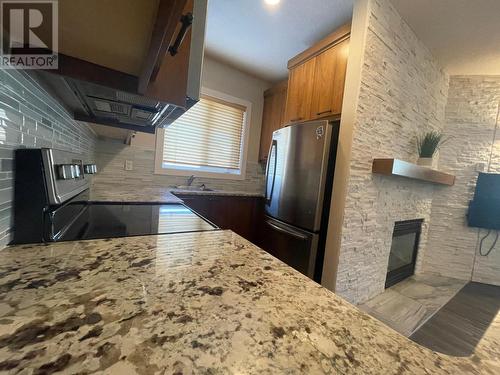 5343 Ski Hill  Road Unit# 213, Fernie, BC - Indoor Photo Showing Kitchen