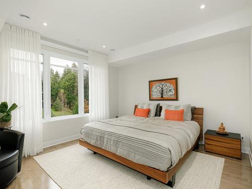 Master bedroom - 201-32 Rue De Boigne, Blainville, QC - Indoor Photo Showing Bedroom