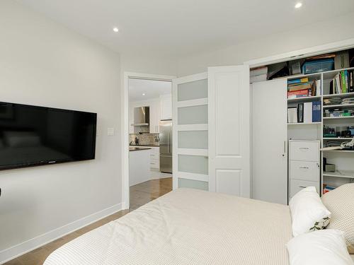 Bedroom - 201-32 Rue De Boigne, Blainville, QC - Indoor Photo Showing Bedroom