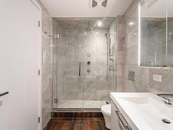 Ensuite bathroom - 