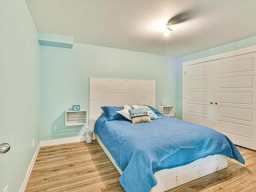 Bedroom - 6990  - 6992 Ch. Du Lac-Labelle, Labelle, QC - Indoor Photo Showing Bedroom