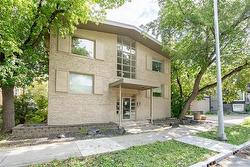 12-310 Stradbrook AVE  Winnipeg, MB R3L 0J6