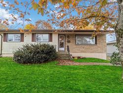 87 Belle Vista Drive  Dartmouth, NS B2W 2X6