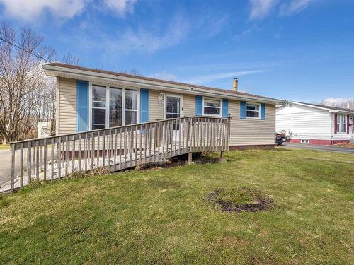 22 Stacey Avenue, North Sydney, NS 