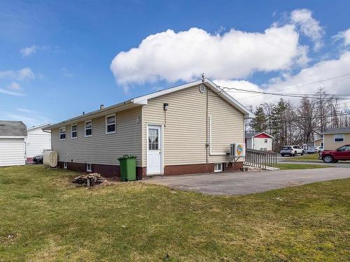 22 Stacey Avenue, North Sydney, NS 