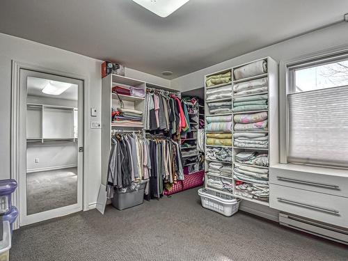 8 Rue Du Dauphin, Saint-Sauveur, QC - Indoor With Storage