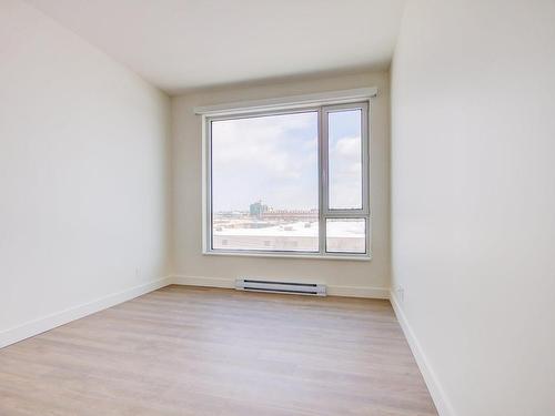 Master bedroom - 202-1900 Rue Yvette-Brillon, Montréal (Ahuntsic-Cartierville), QC - Indoor Photo Showing Other Room