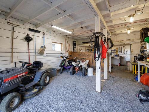 Grange - 1289 Ch. St-Guillaume, Sainte-Marthe, QC - Indoor Photo Showing Garage