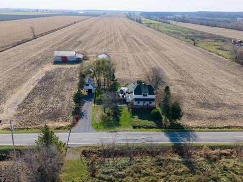 Photo aÃ©rienne - 1289 Ch. St-Guillaume, Sainte-Marthe, QC - Outdoor With View