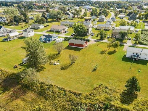 25 Paquet Avenue, Souris, PE 