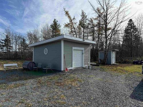 6638 Highway 2, Enfield, NS 