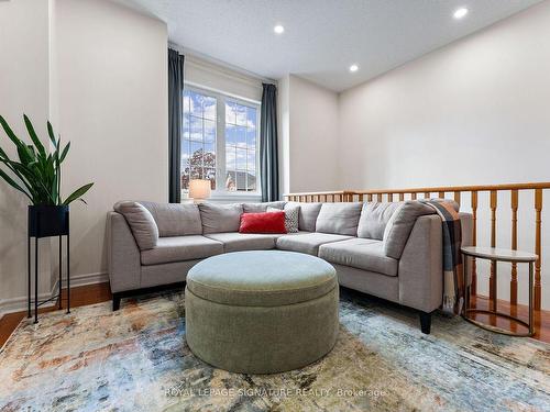 3 Rolfe Lane, Ajax, ON - Indoor Photo Showing Living Room