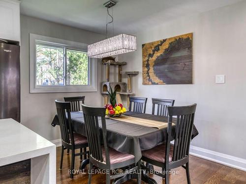 6669 20Th Sdrd, Essa, ON - Indoor Photo Showing Dining Room