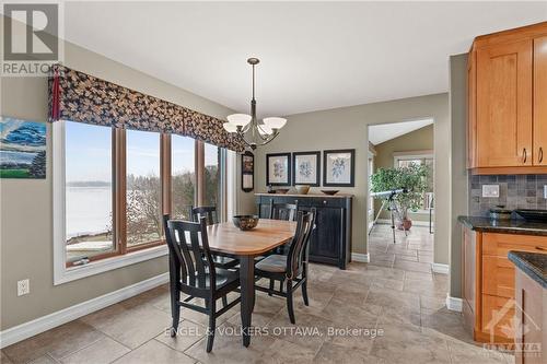 50 Belmonte Lane, Rideau Lakes (818 - Rideau Lakes (Bastard) Twp), ON - Indoor Photo Showing Dining Room