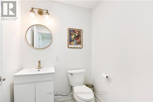 114 Chipman Road, Brockville, ON - Indoor Photo Showing Bathroom