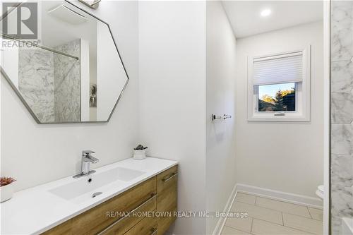 114 Chipman Road, Brockville, ON - Indoor Photo Showing Bathroom