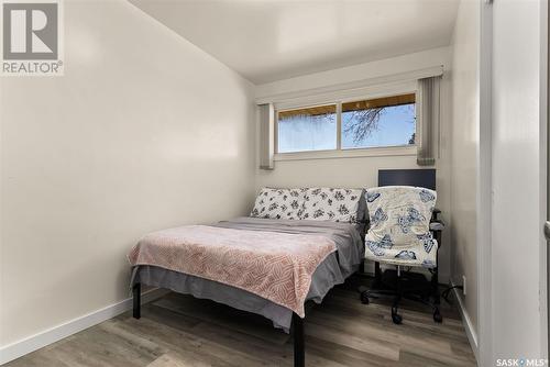 332 Royal Street, Regina, SK - Indoor Photo Showing Bedroom