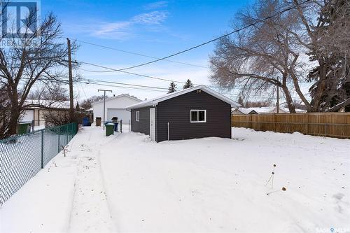 332 Royal Street, Regina, SK - Outdoor