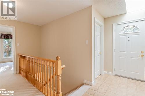 98 Navigators Trail, Bobcaygeon, ON - Indoor Photo Showing Other Room