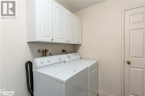 98 Navigators Trail, Bobcaygeon, ON - Indoor Photo Showing Laundry Room