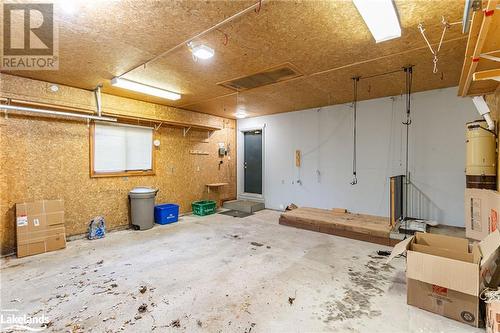 98 Navigators Trail, Bobcaygeon, ON - Indoor Photo Showing Garage