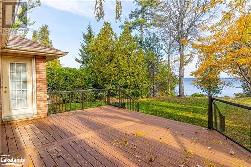 98 Navigators Trail, Bobcaygeon, ON - Outdoor With Deck Patio Veranda